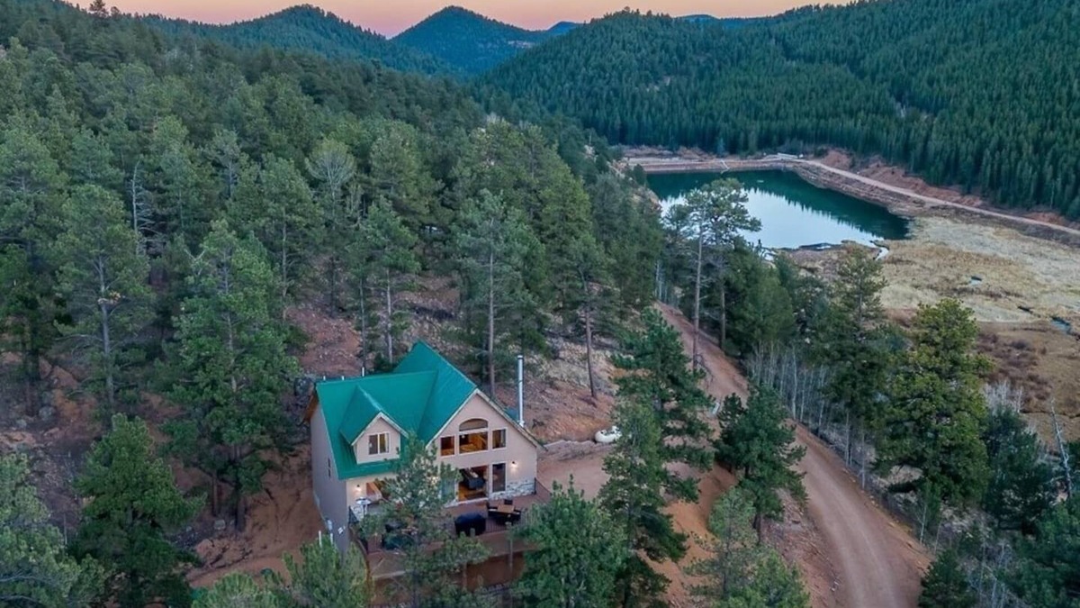 Bailey House | Serene Mtn Retreat 360° Views Patios Hot Tub
