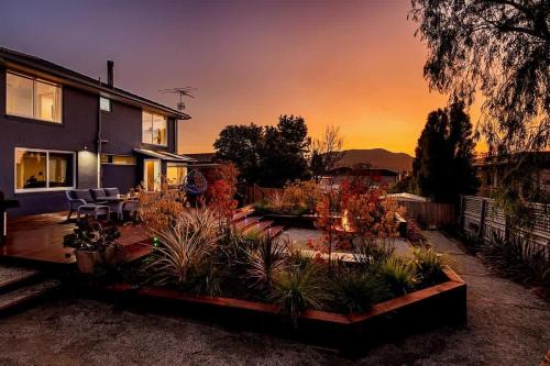 Tranmere House | Serene Oceana - Savoring the gentle Tassie breeze