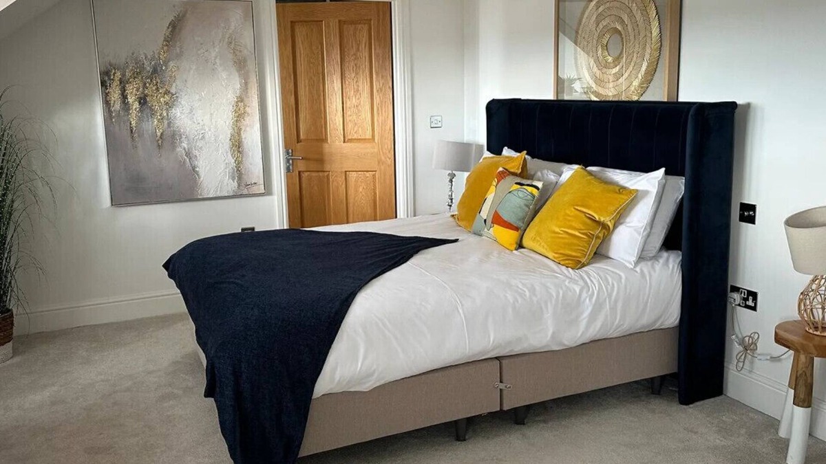 Penarth Hotel | Serene Retreat King Room Penarth