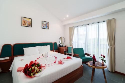 Thanh Ha Hotel | Serene Riverside Hotel Hoi An
