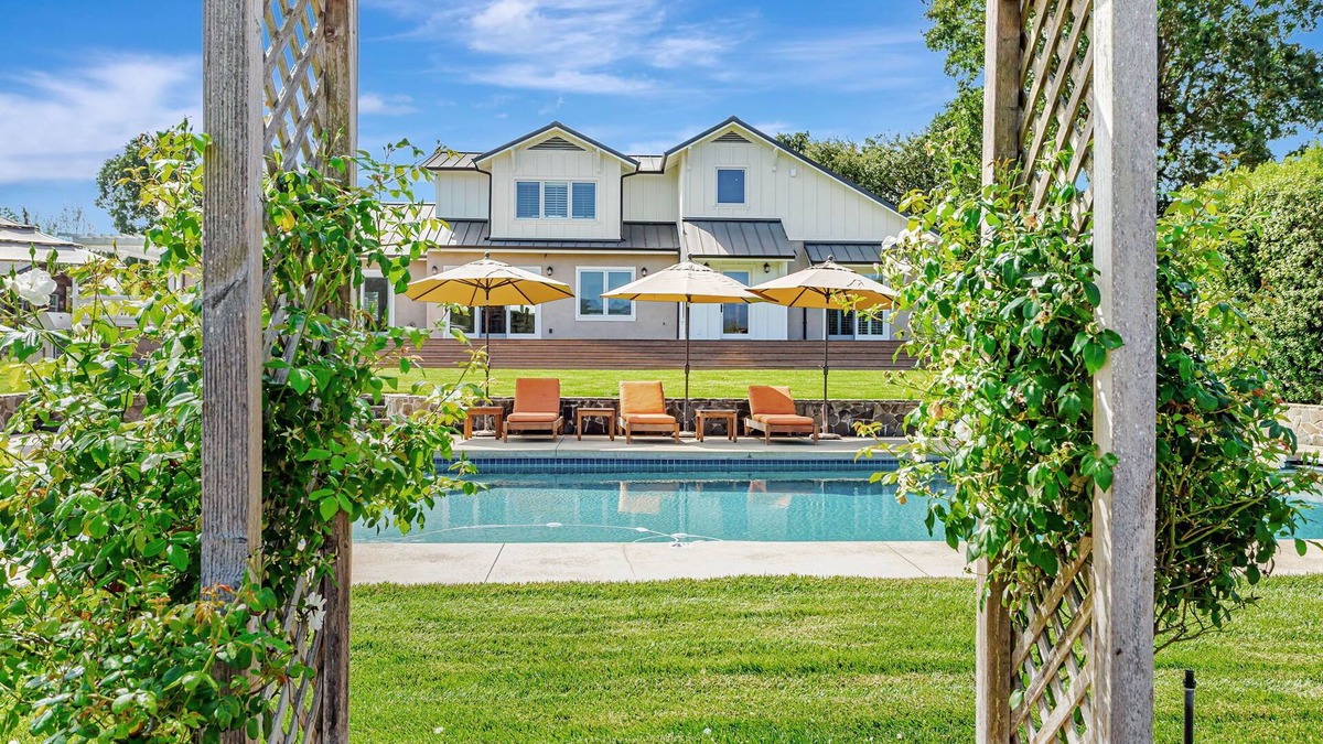 Livermore Other | Serene Sonoma Estate - Luxury Farmhouse | Pool