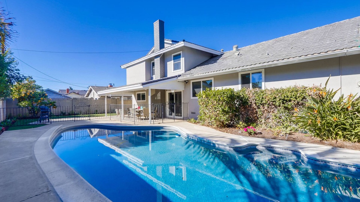 Orange House | Serene Upgraded Home: Pool w/Gate, Game Room