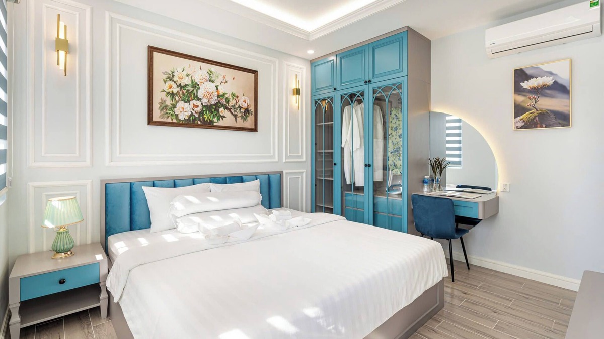 Phan Thiet Villa | Serene Villa 5 minutes to the Bikini Beach! Family-sized with Lake-view BBQ area