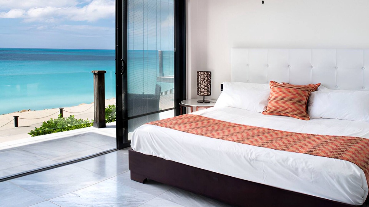 Fryes Beach Hotel | Serene Villa with Private Swimming Pool Perfect for Sunsets and Beach Walks