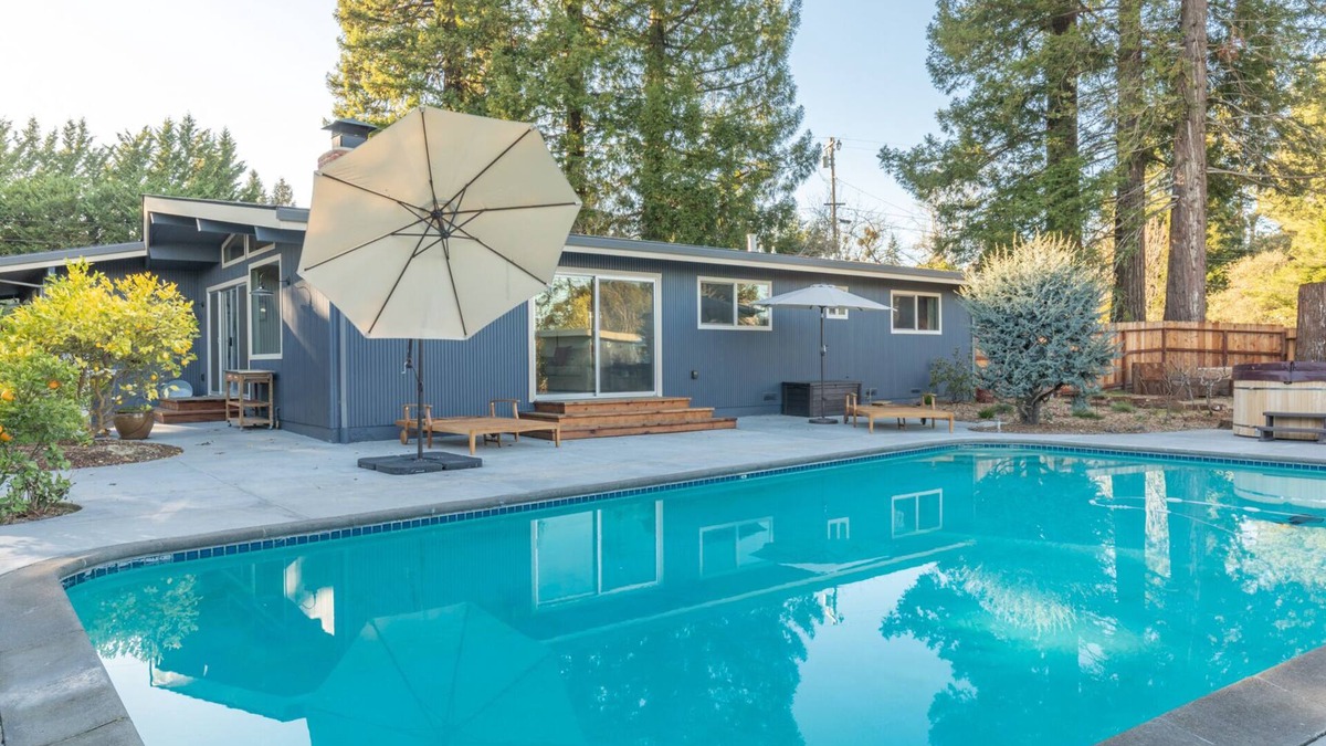 Sebastopol House | Serene Wine Country Haven with Pool & Hot Tub