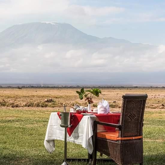 Serengeti National Park Cabin | SERENGETI LITTLE LODGE