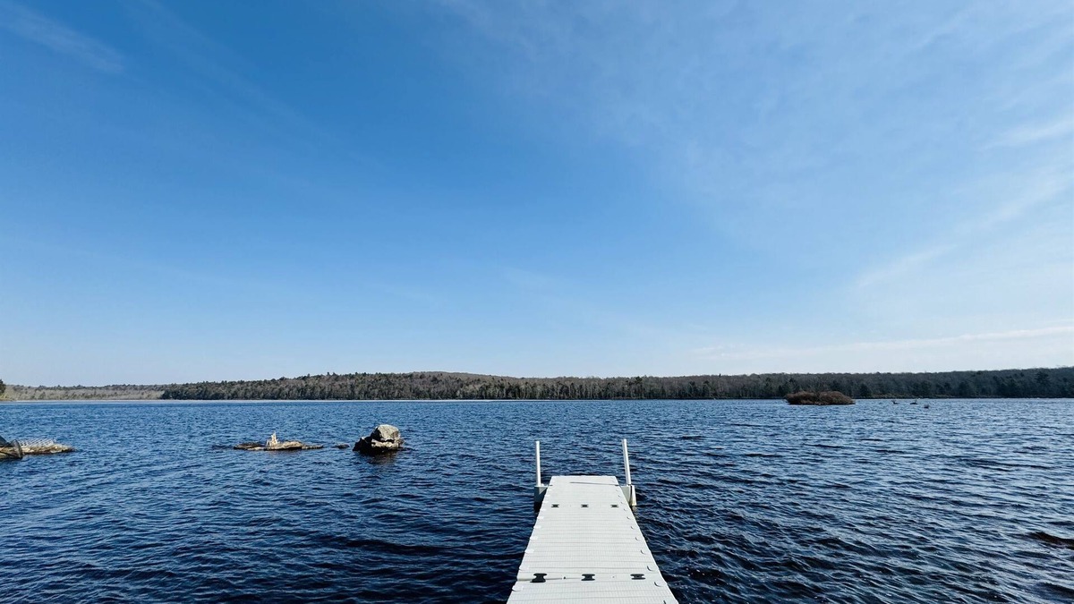 Forestburgh Ski Chalet | Serenity at Lake Joseph | Lakefront Hot Tub Ski