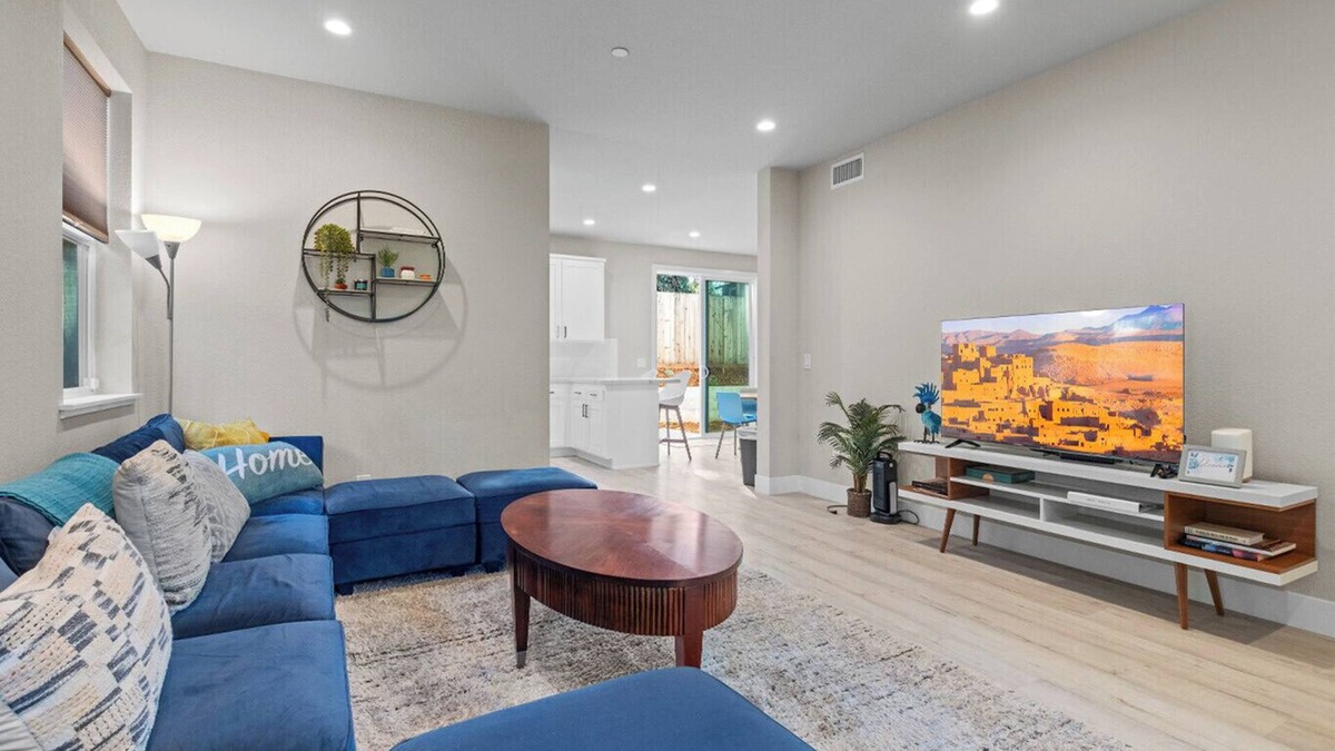 Forestville House | Serenity at the Russian River