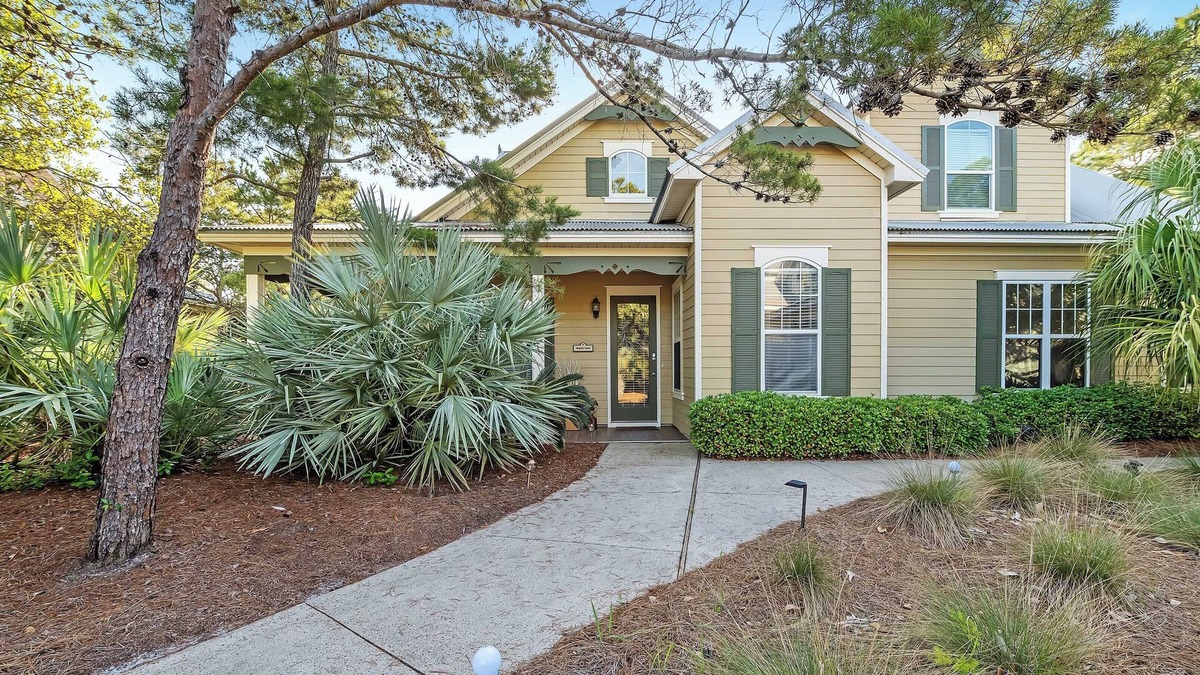 Fort Morgan Cottage | Serenity Found ~ Relax in this 2BR/2BA beach home!
