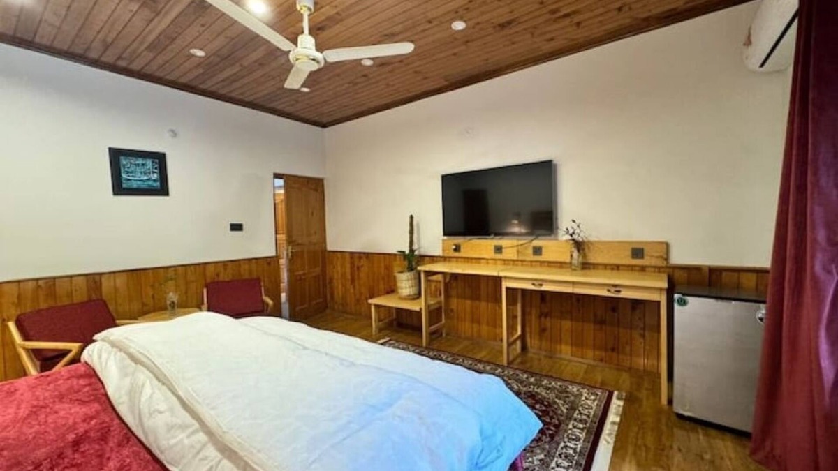 Islamabad House | Serenity Guesthouse Gilgit