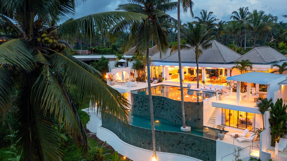 Melayang Villa | SERENITY
