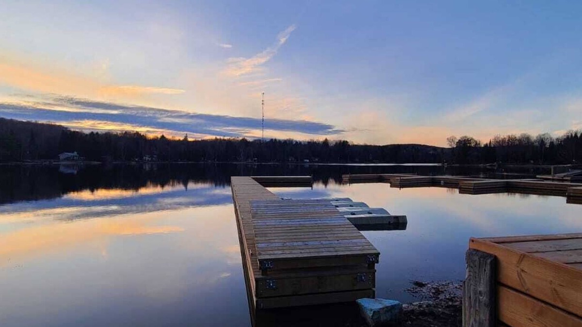 Minden House | Serenity on 12 mile Lake in beautiful cottage country.
