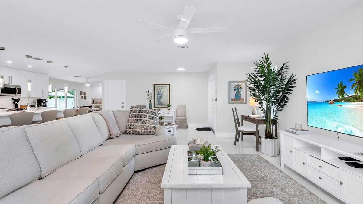 Delray Beach House | Serenity Sands Delray Beach Oasis - Modern Getaway!