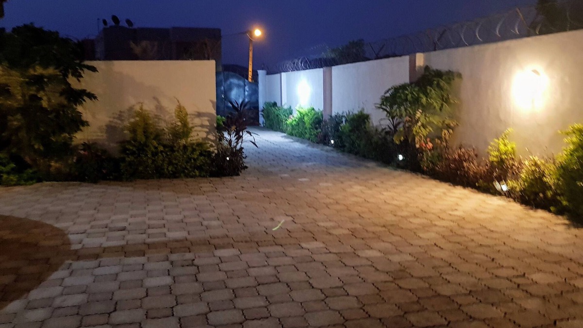 Kerr Serign House | Serenity Villa in Sunny Burusbi Phase 2