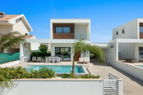 Softades Villa | Serenity Waves Villa 26