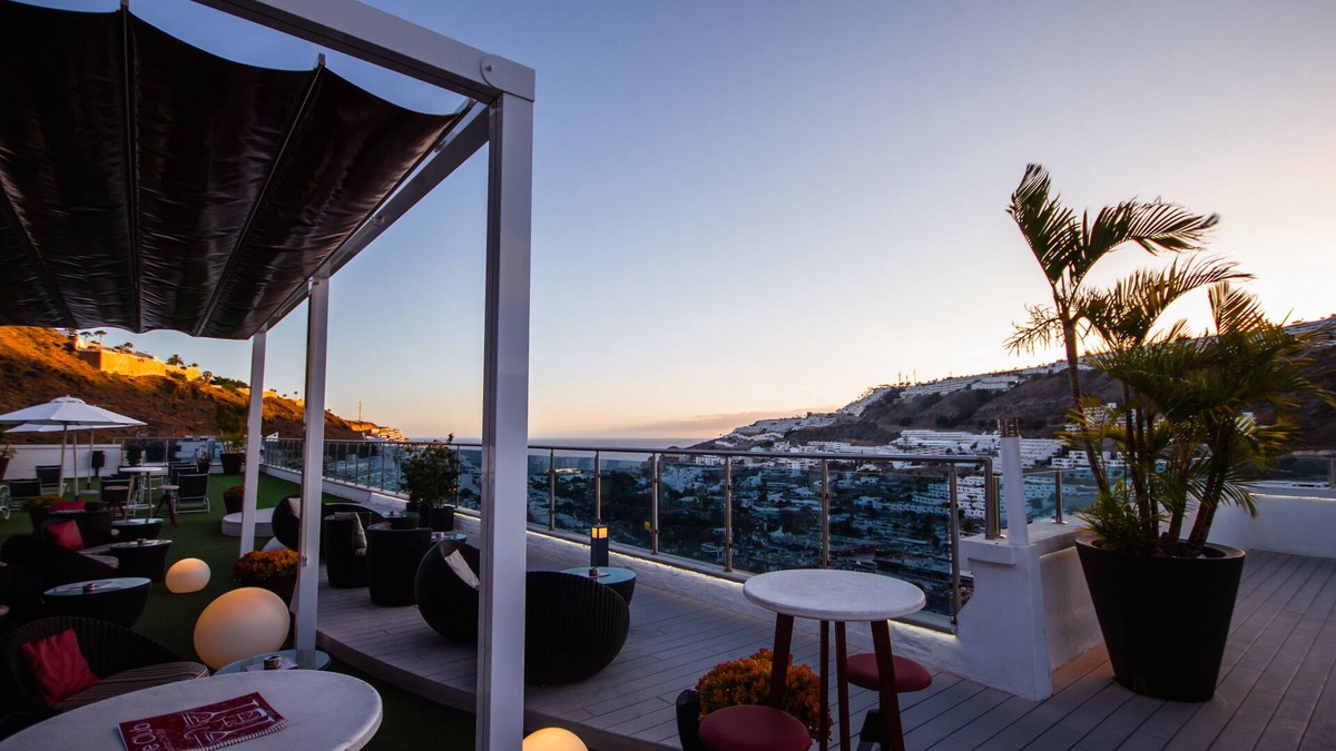 Puerto Rico Hotel | Servatur Casablanca Suites & Spa - Adults Only