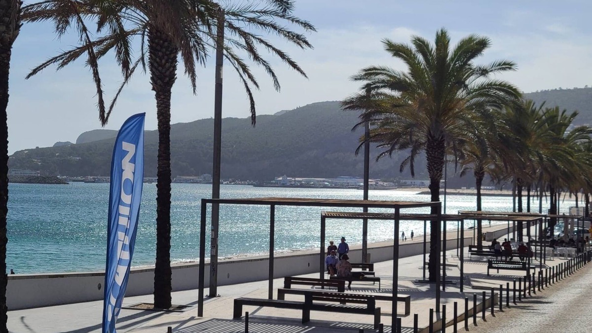 Santiago Apartment | Sesimbra California Private Beach Front Apartment