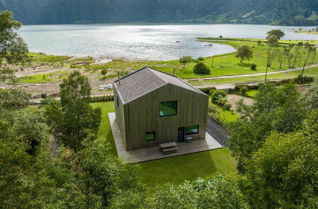 Sete Cidades Ski Chalet | Sete Cidades Lake Cabin - Casa da Lagoa