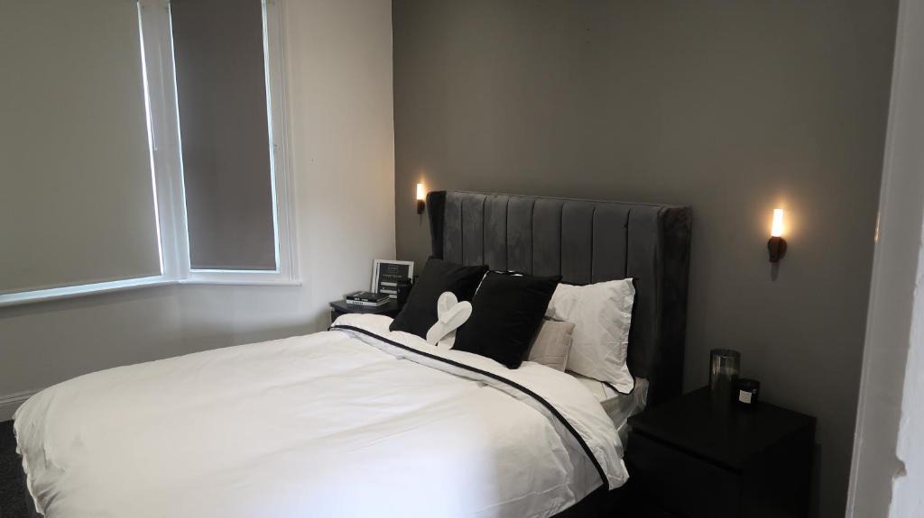 Selhurst Apartment | Seven estates 1 bed Apartment CROYDON