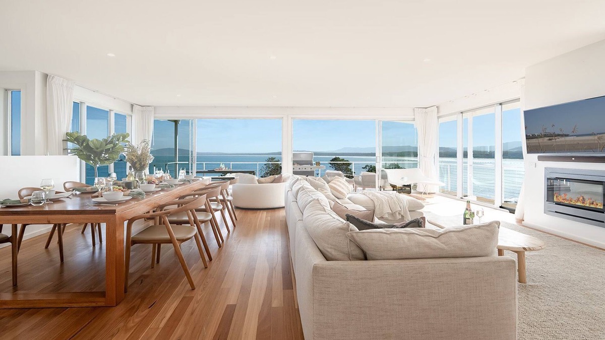 Gerroa House | Seven Mile Heaven - your coastal kingdom