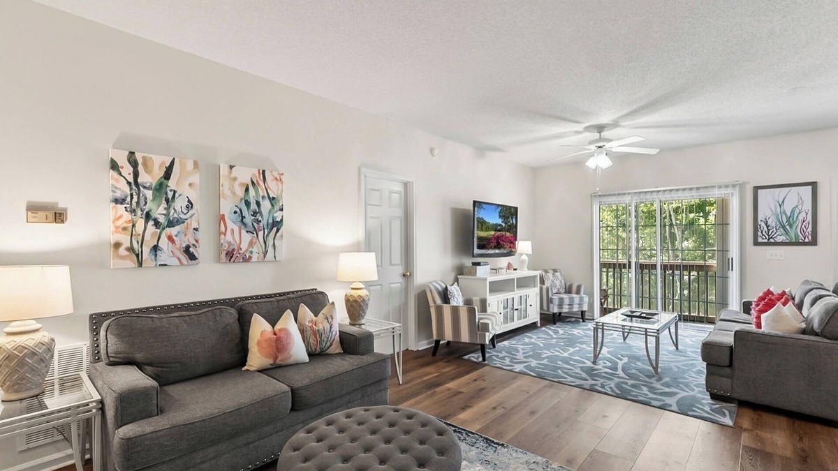 North Myrtle Beach Condo | Seven Oaks #12-301: 3 BR, 2 BA Condominium in North Myrtle Beach, Sleeps 6