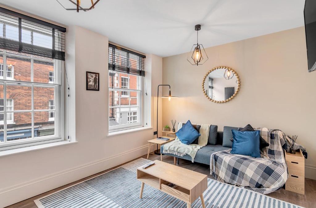 Norwich Apartment | Seven Space Nadler Apartments