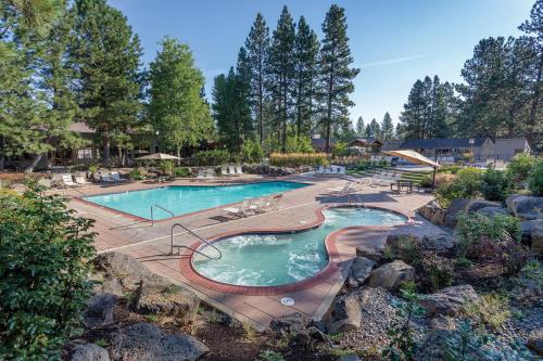 Bend Apartment | Seventh Mountain Resort