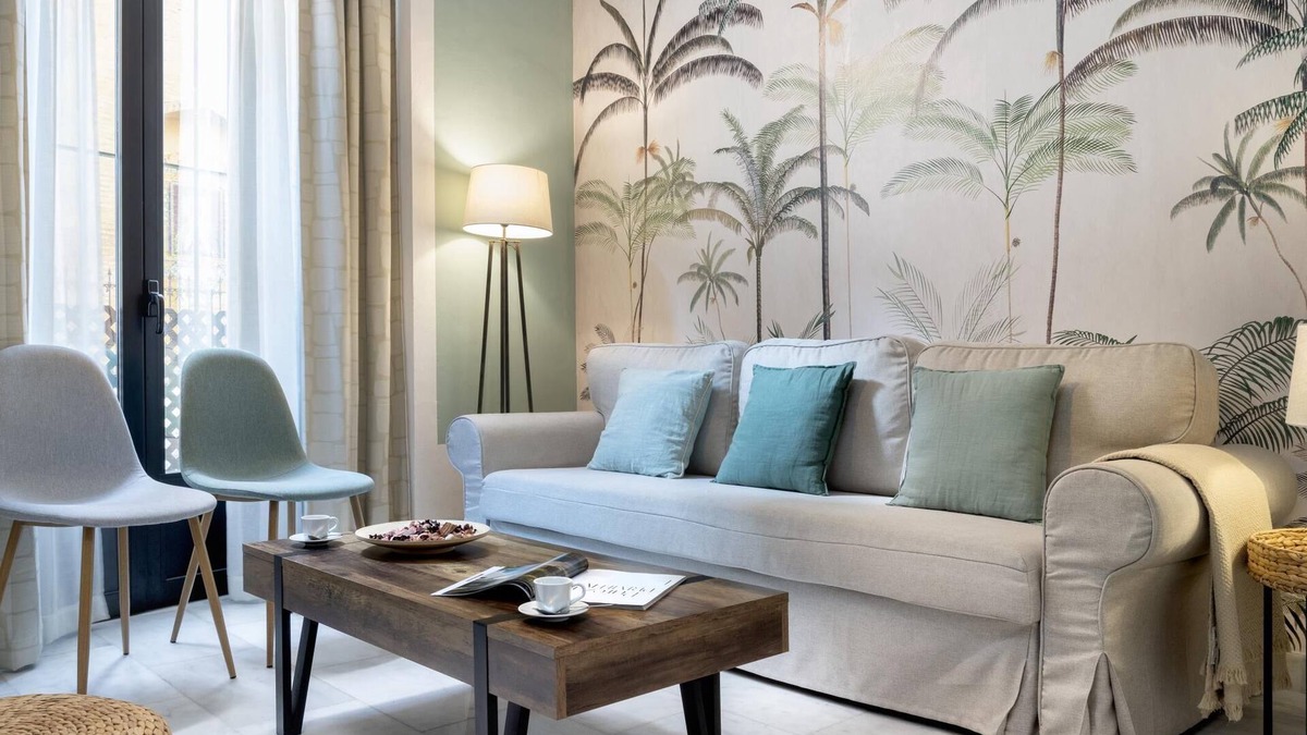 Santa Catalina Apartment | Sevillian Charm on Sol street - Comfort and Tradition 5 Min from Las Setas