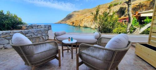Khora Sfakion Apartment | Sfakia On the Beach