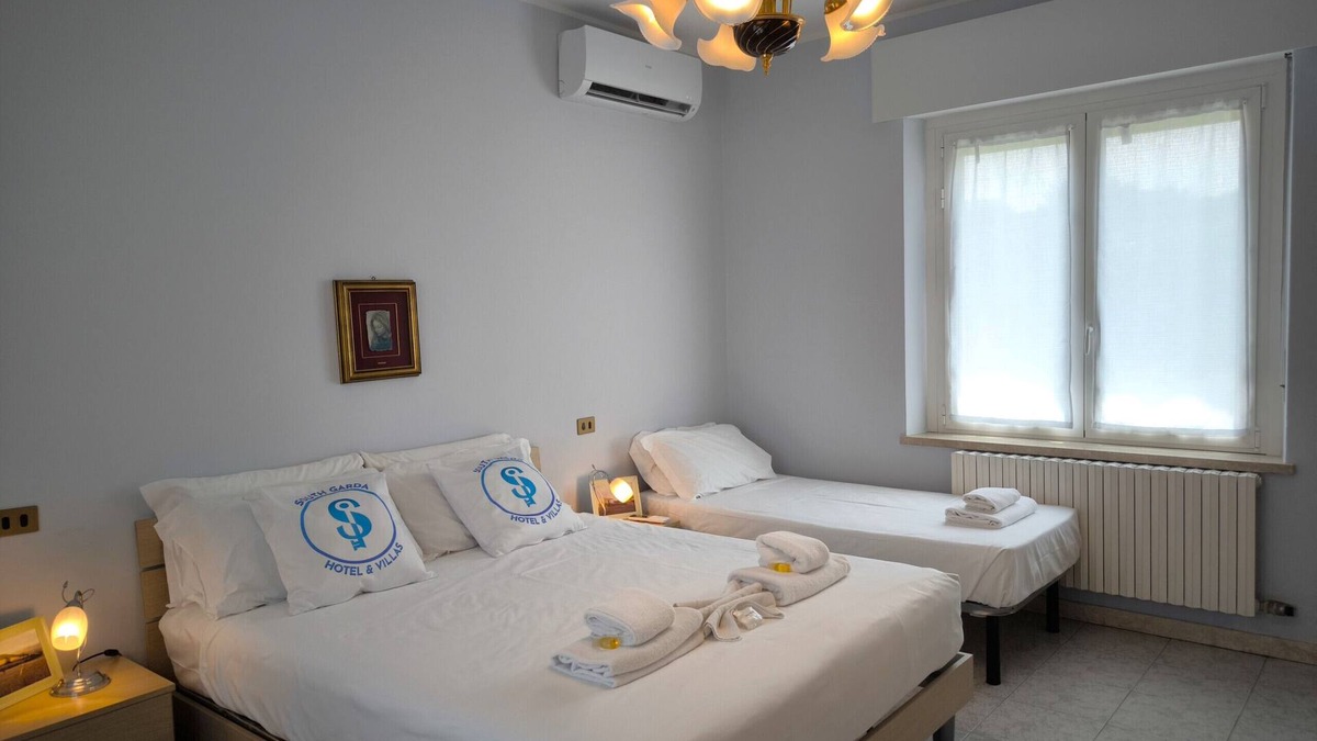 Peschiera del Garda Ski Chalet | SG Family - Villa Secolo