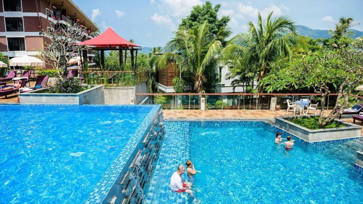 Karon Hotel | (SHA+)Grand Deluxe Double room with Pool View (003)