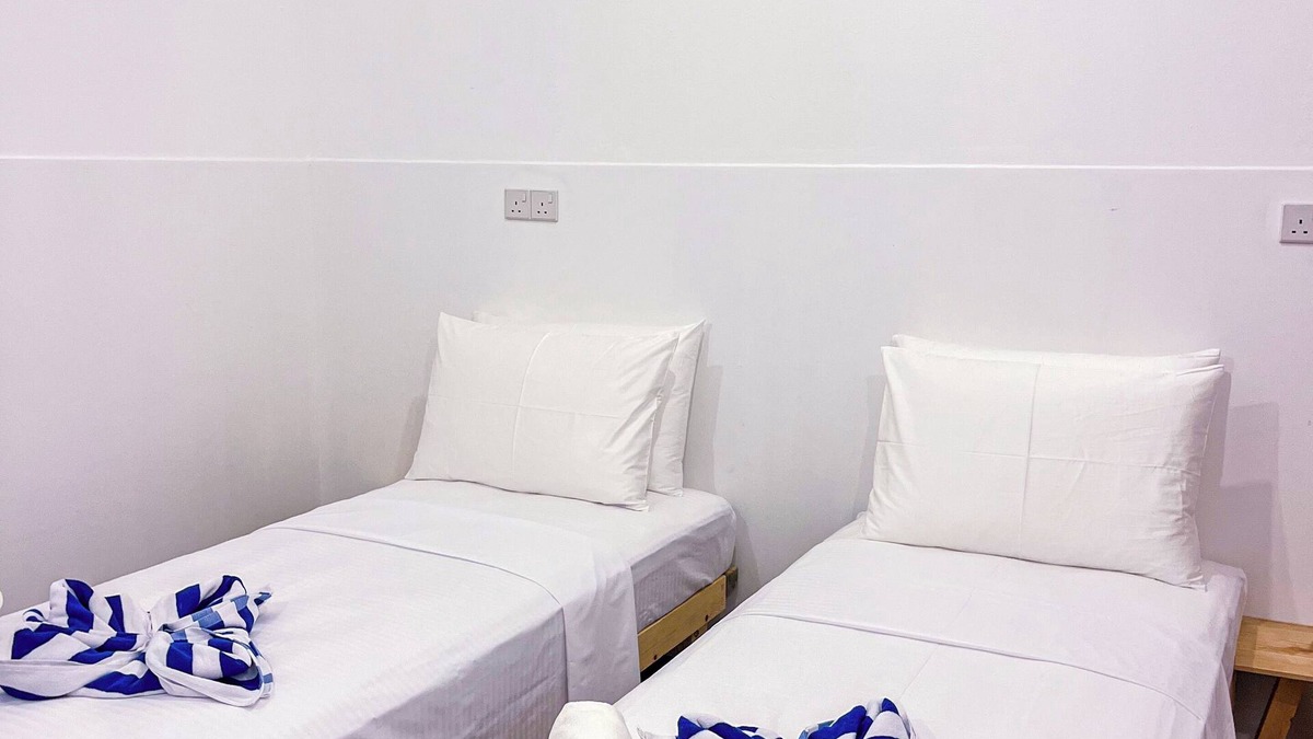 Himandhoo Bed & Breakfast | Shadow Isles Himandhoo #4