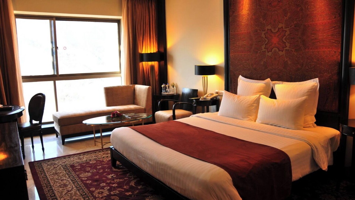 Khyber Pakhtunkhwa Hotel | Shah Continental Hotel and Restaurant