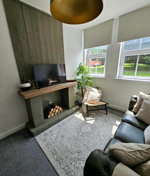 Prescot Apartment | Shakespeare's Snug