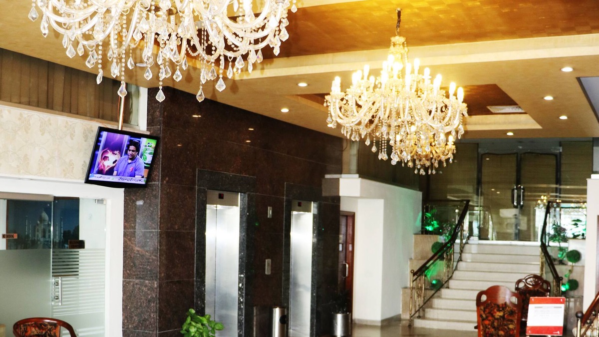 Gulberg Hotel | Shalimar Tower Hotel Lahore