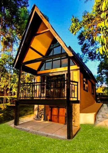 Arusha Cabin | Shamba Lodge Cabin X