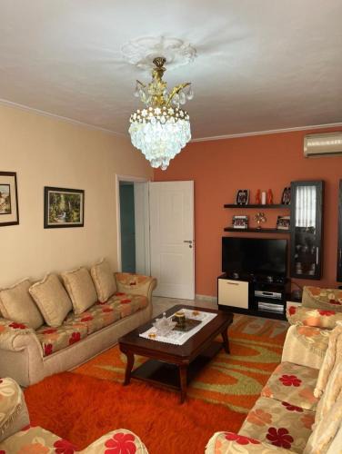 Delvine Apartment | Shamet
