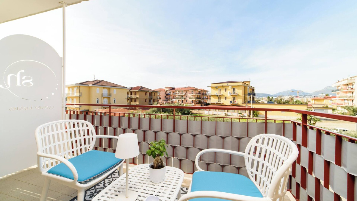 Montecorvino Pugliano Bed & Breakfast | Shamika Luxury Rooms