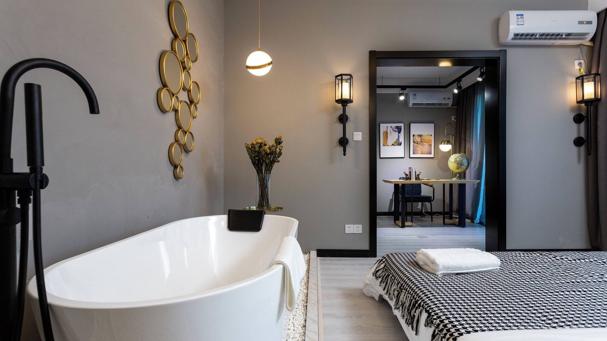 Downtown Shanghai Apartment | Shanghai Hills&Chuanyu Inn Near NECC 69-704
