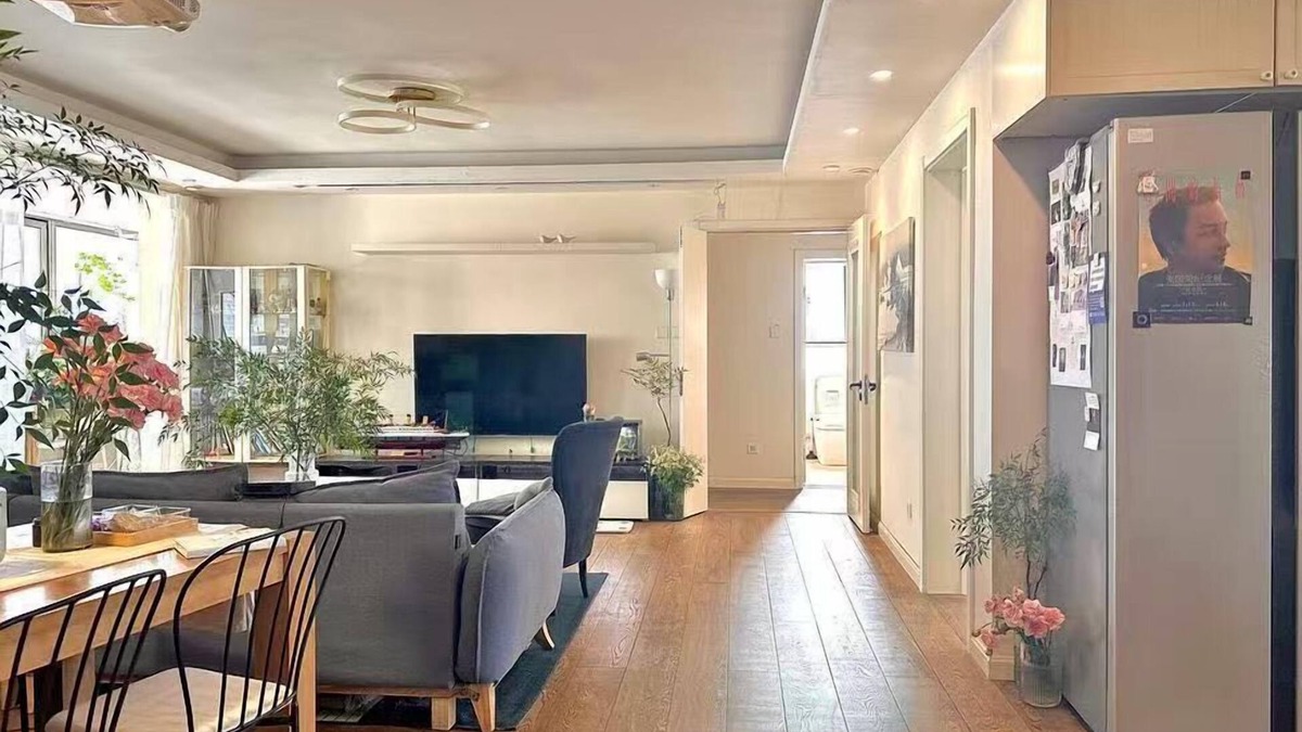 Downtown Shanghai House | Shanghai Hills & Moment Family house close to The Bund