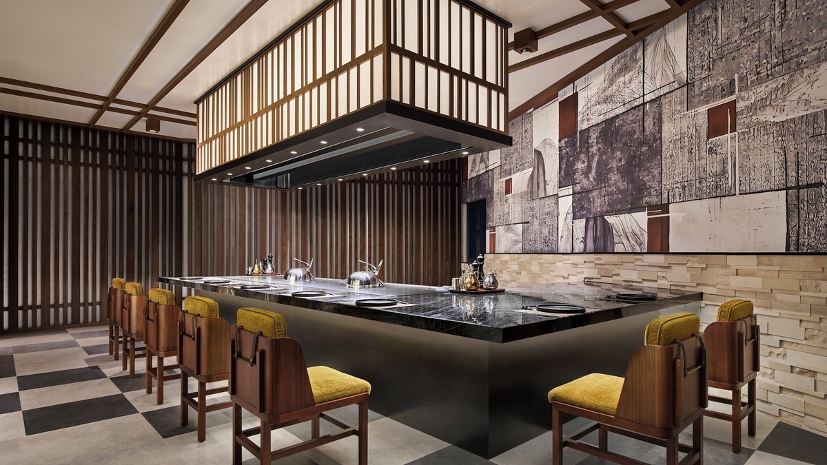 Downtown Shanghai Hotel | Shanghai Snow World Hotel, Vignette Collection by IHG