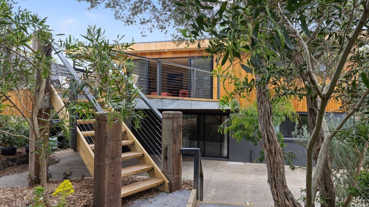 Inverloch House | Shangri La - Wifi Included