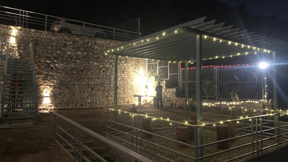 Bhimtal Bed & Breakfast | Shanti Kunjj : Lake View Cottage