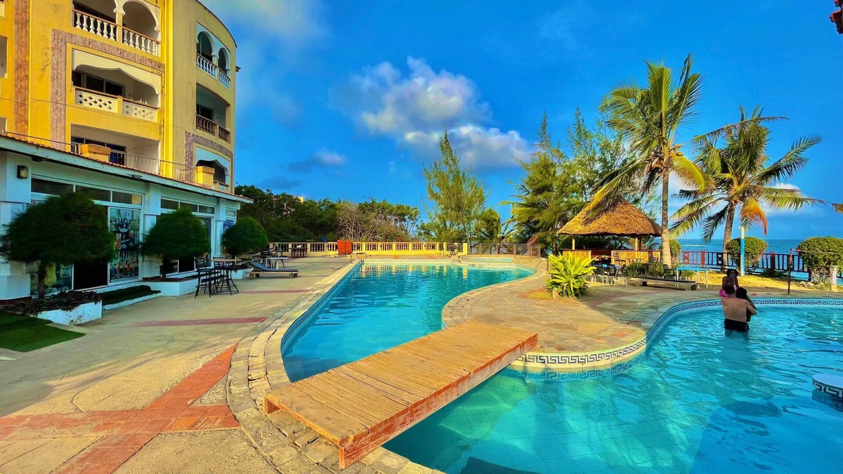 Shanzu Apartment | Shanzu Two Bedroom Seaview Oasis.
