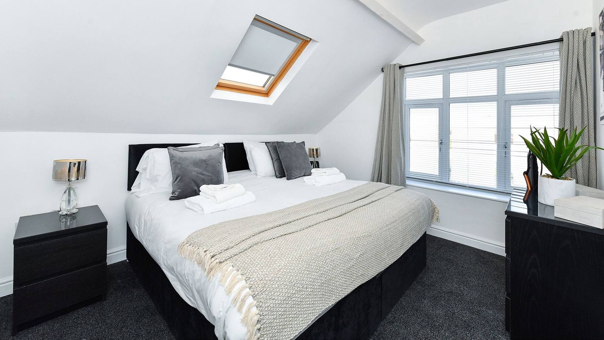 Alvaston Apartment | Shardlow Road - Radiant 1Bedroom Apartment equipped with a flat TV and free Wifi