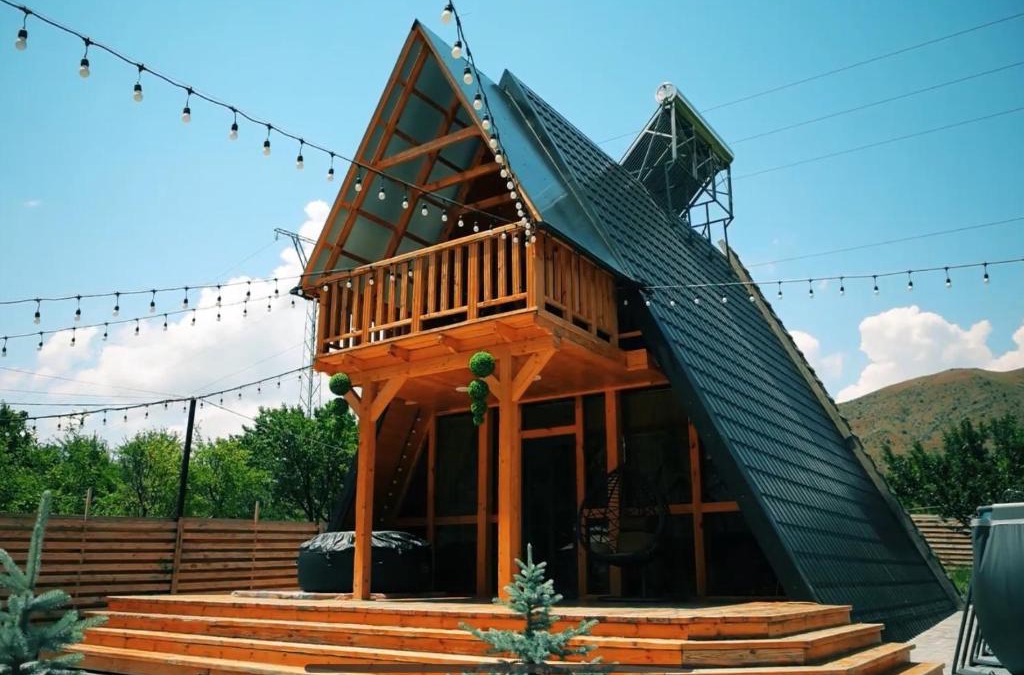 Vayots Dzor Province House | Shatin Resort