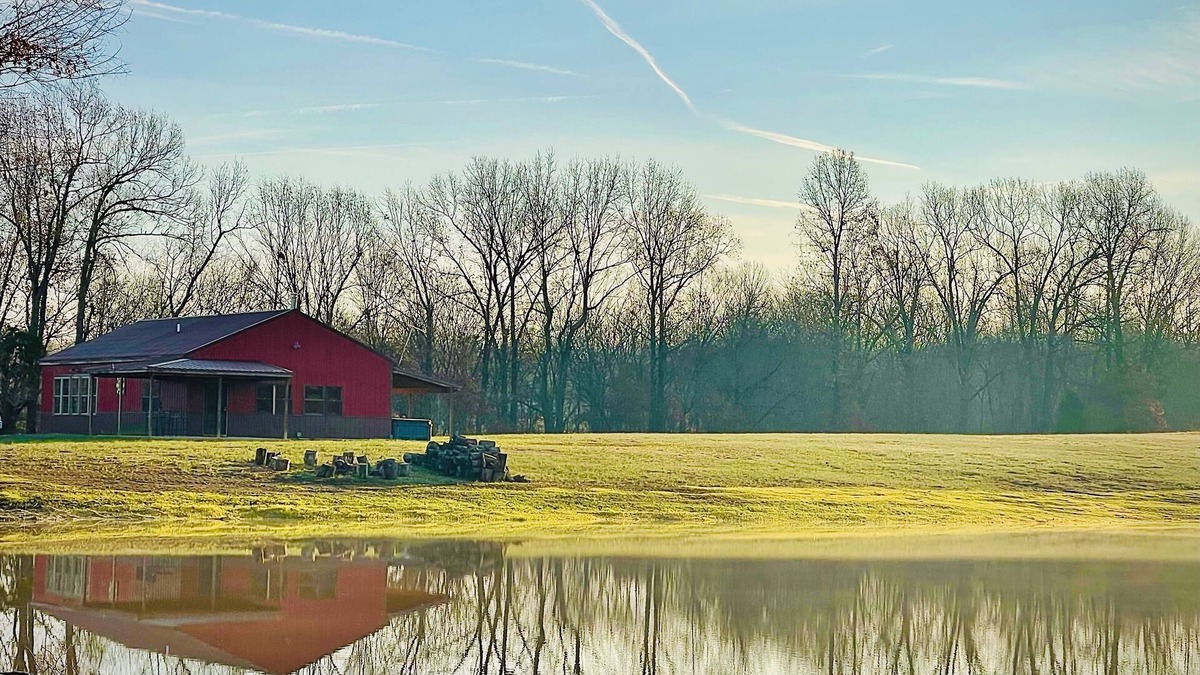 Golconda Other | Shawnee - Farmhouse on 20 acres: Beautiful Views & Hot Tub!
