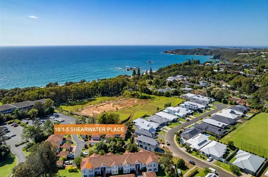 Korora Apartment | Shearwater Place