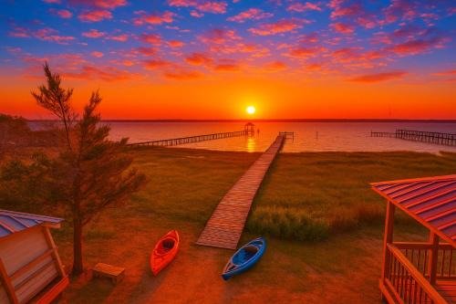 Sealevel House | Shell Hill house Waterfront, kayaks, grill, pier