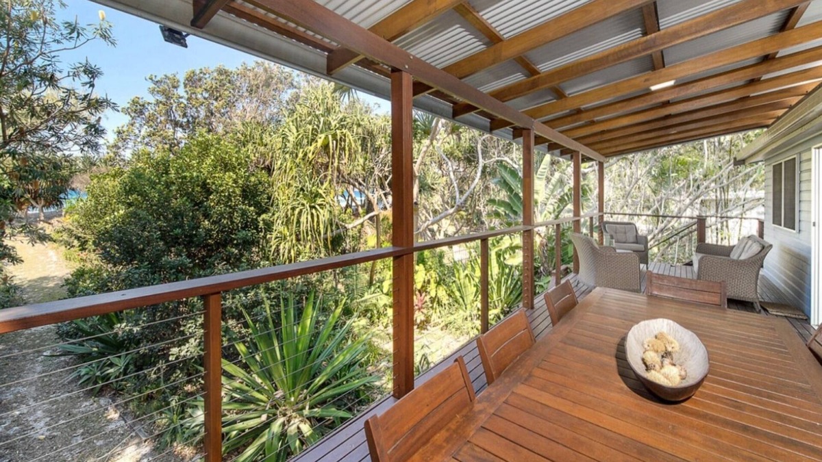 New Brighton House | Shelley Lodge - On the Beach